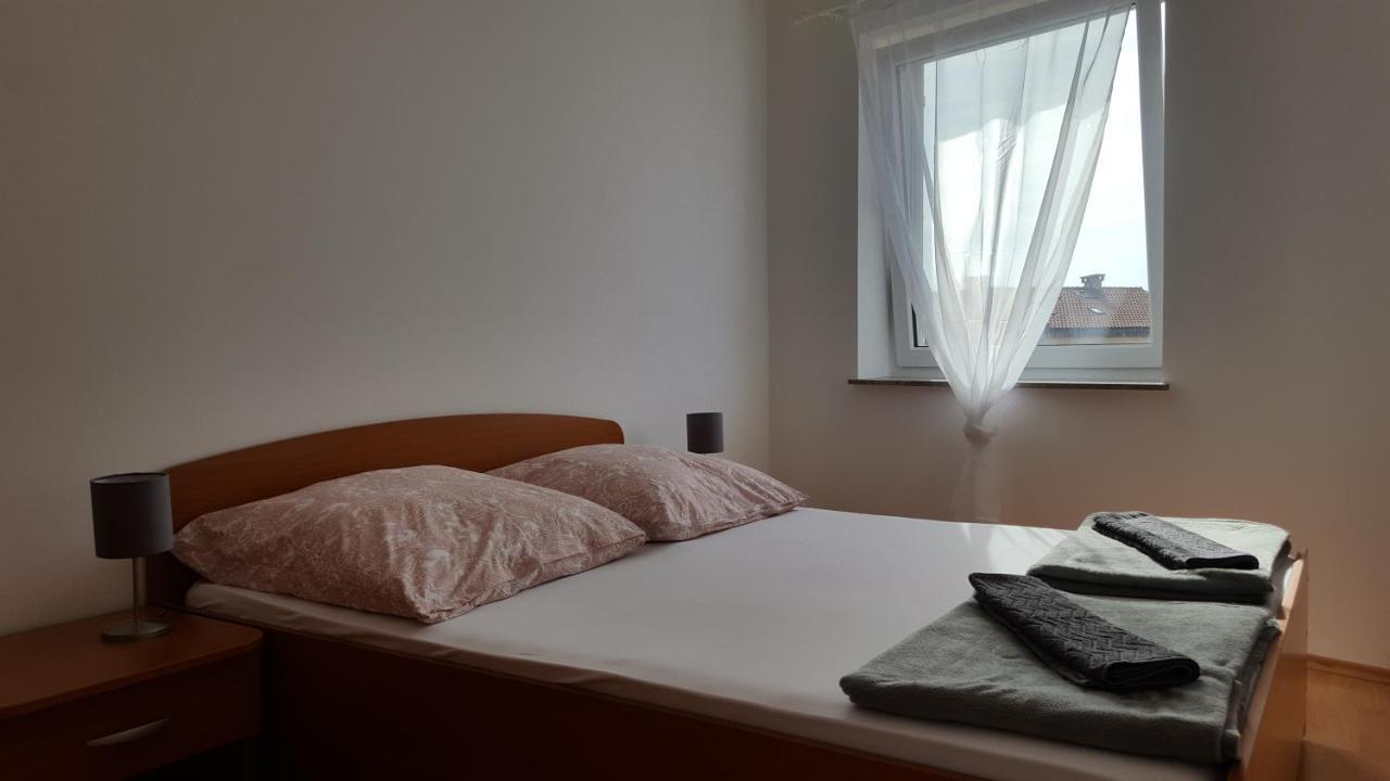Zagi Apartment Povljana Luaran gambar